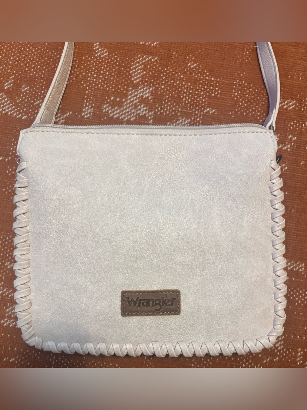 Wrangler Cream Women’s Shoulder Bag with Braided Trim